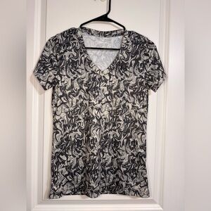 Black and Grey Swirl Active Shirt
